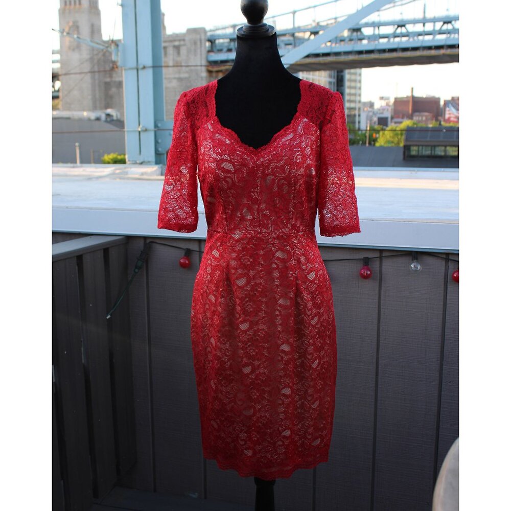 JAX V-Neck Scallop Hem Lace Dress